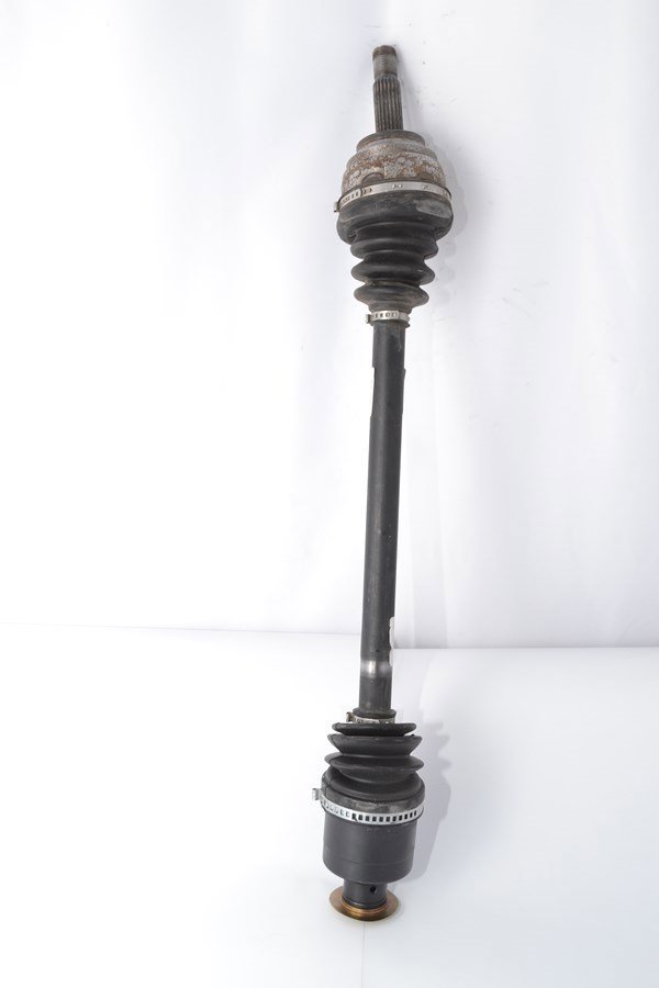 Renault Clio 1998-2001  Veka Ön Sağ Aks RN8004