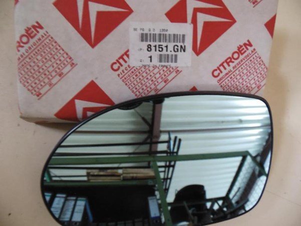 Sol Kapı Ayna Camı