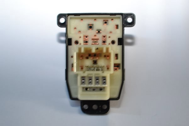 Ayna Kumanda Düğmesi