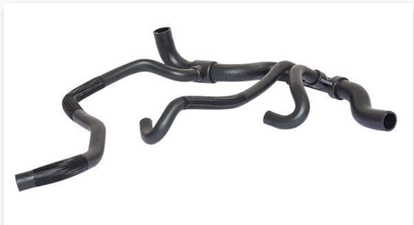 Motor Radyatörü Alt Su Hortumu