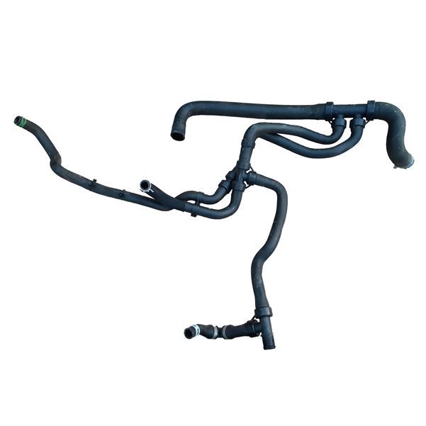 Motor Radyatörü Alt Su Hortumu