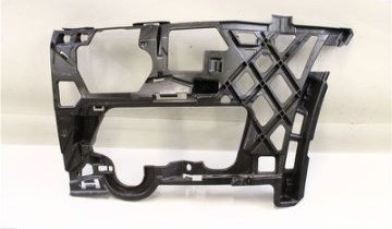 Ön Sol Tampon Bağlantı Ayağı