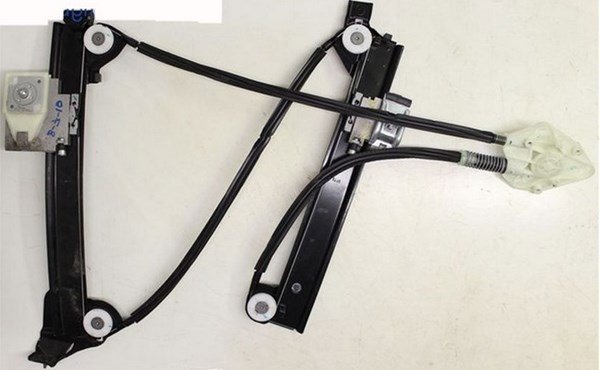 Ön Sağ Kapı Krikosu