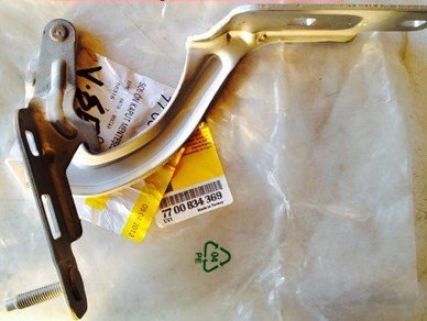 Ön Sol Kaput Menteşesi