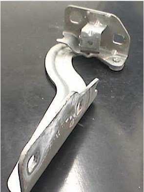 Ön Sol Kaput Menteşesi