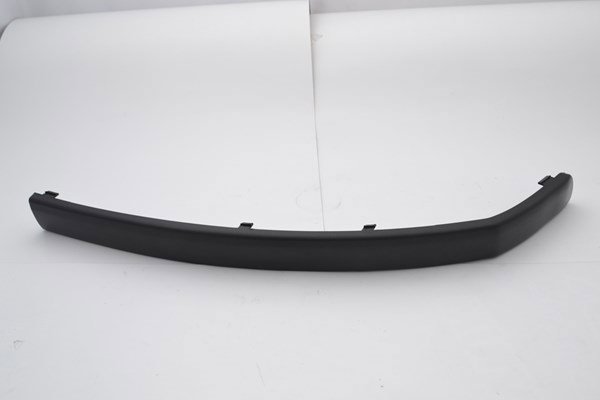 Ön Sağ  Tampon Kaplama Bant / Çıtası