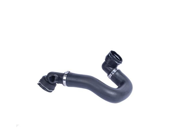 Motor Radyatörü Alt Su Hortumu