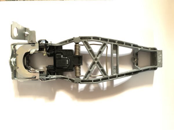 Ön Sağ Kapı Kolu Dış Açma