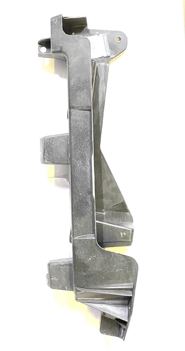 Çamurluk Ayak Bağlanti Ön