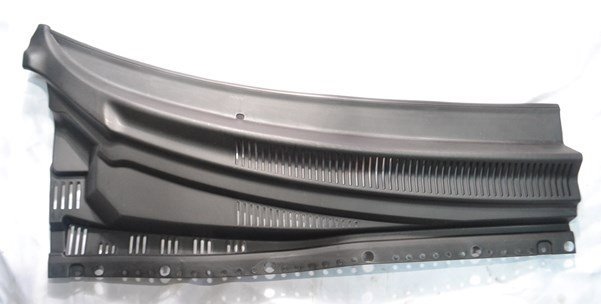 Ön Sağ Cam İzgara Sacı / Bakaliti