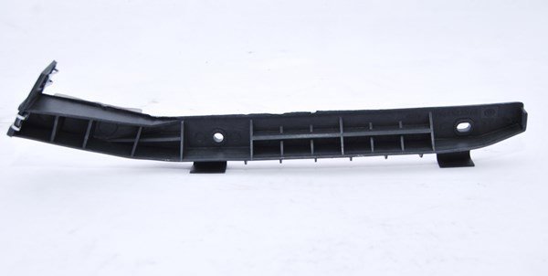 Ön Sol Tampon Bağlantı Ayağı