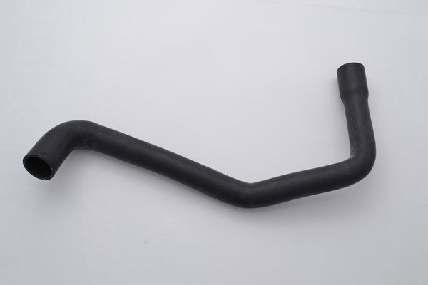 Motor Radyatörü Alt Su Hortumu