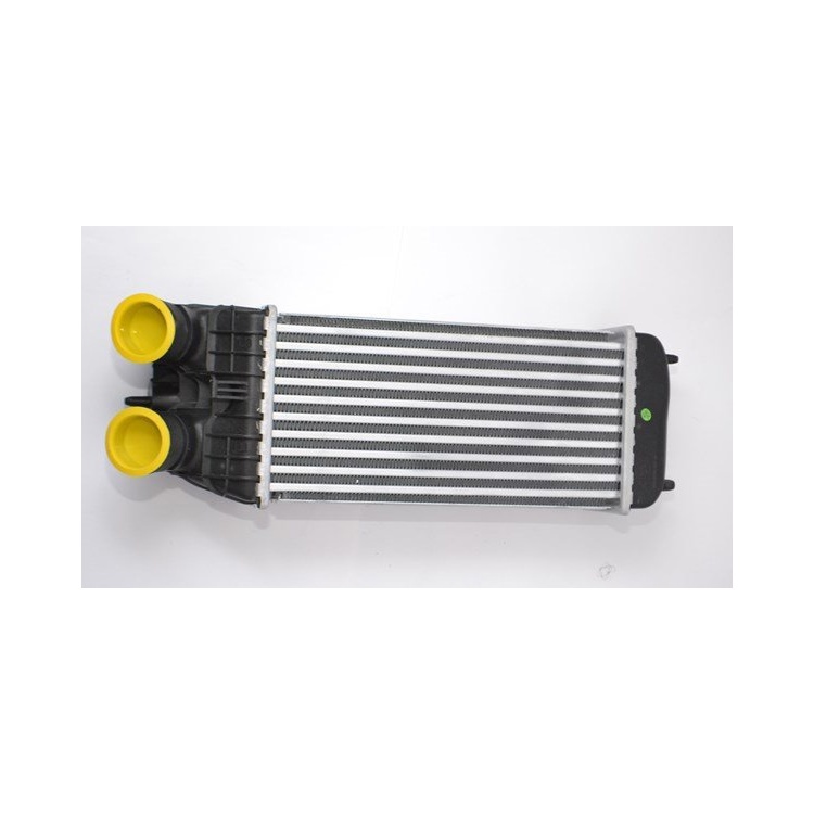 Unicore Turbo Radyatörü /İnterkol 40PE2700B