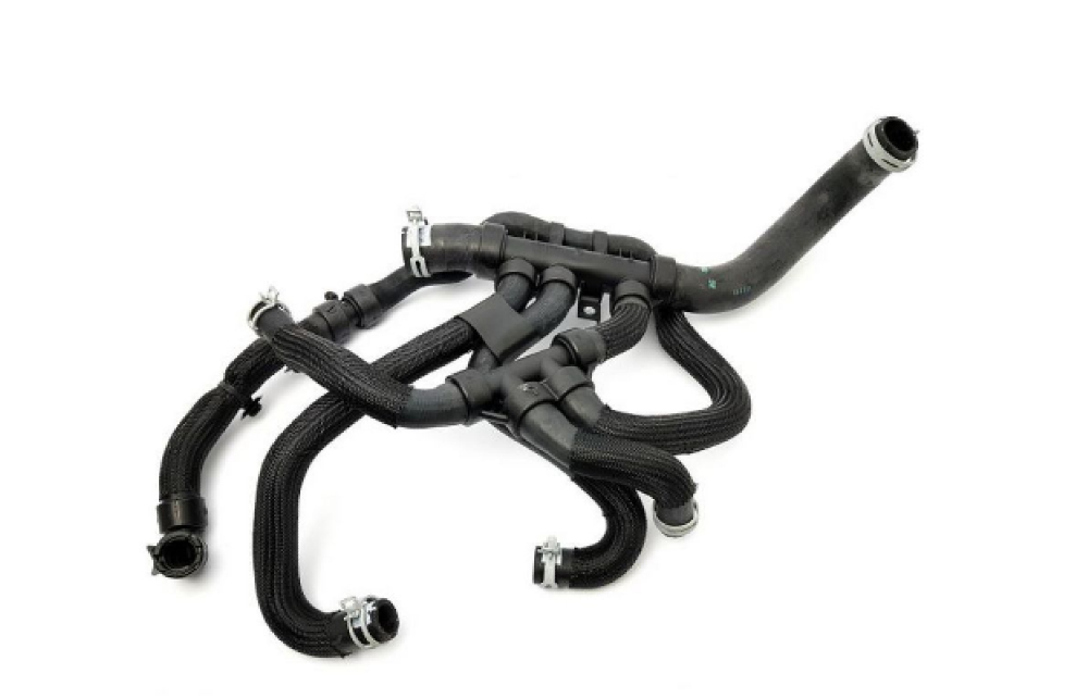 Motor Radyatörü Alt Su Hortumu