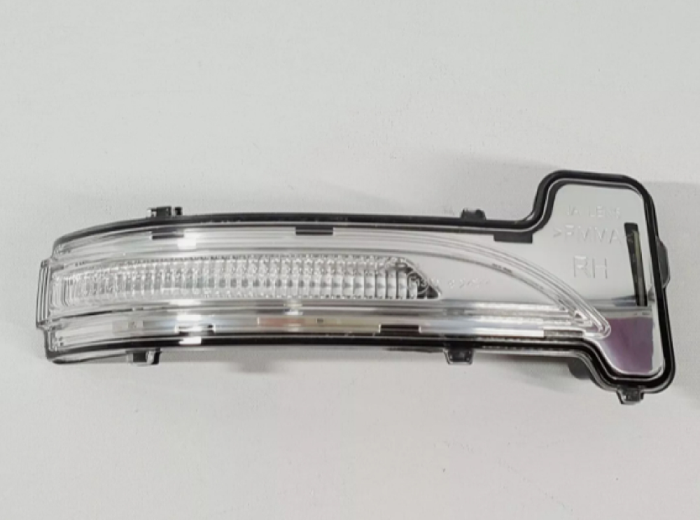 Sağ Kapı Ayna Sinyali