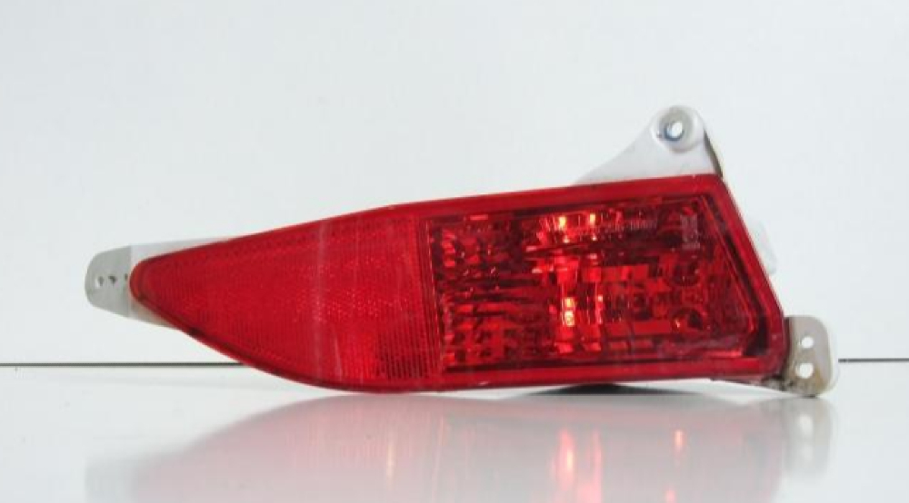 Arka Sağ Tampon Reflektörü